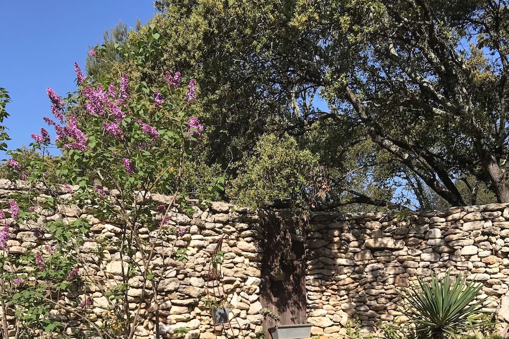 Photo of Outdoor in Restinclieres