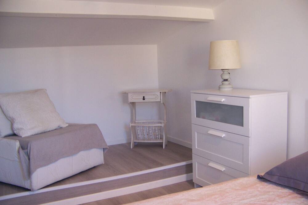 Photo of Bedroom in Lurs
