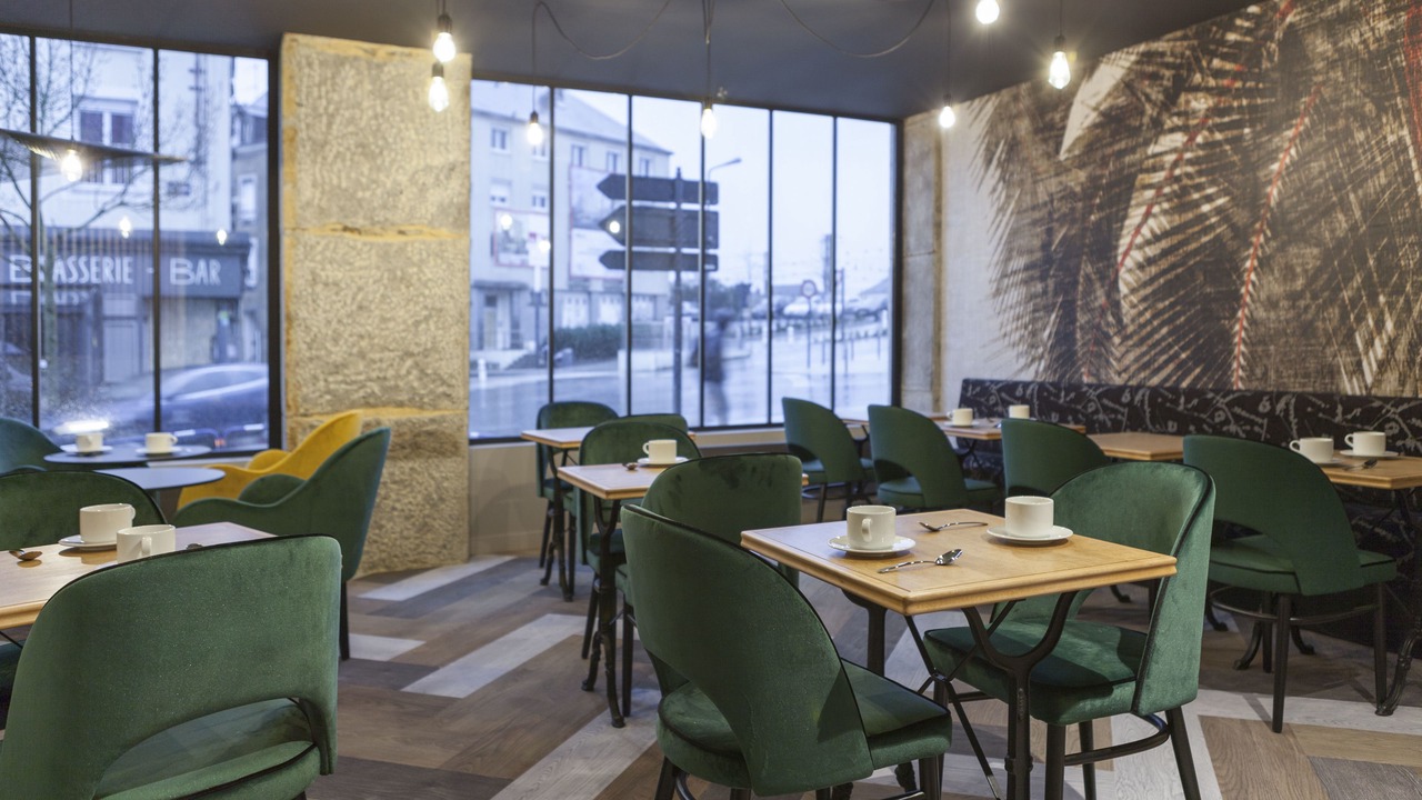 Photo of Others in Laval