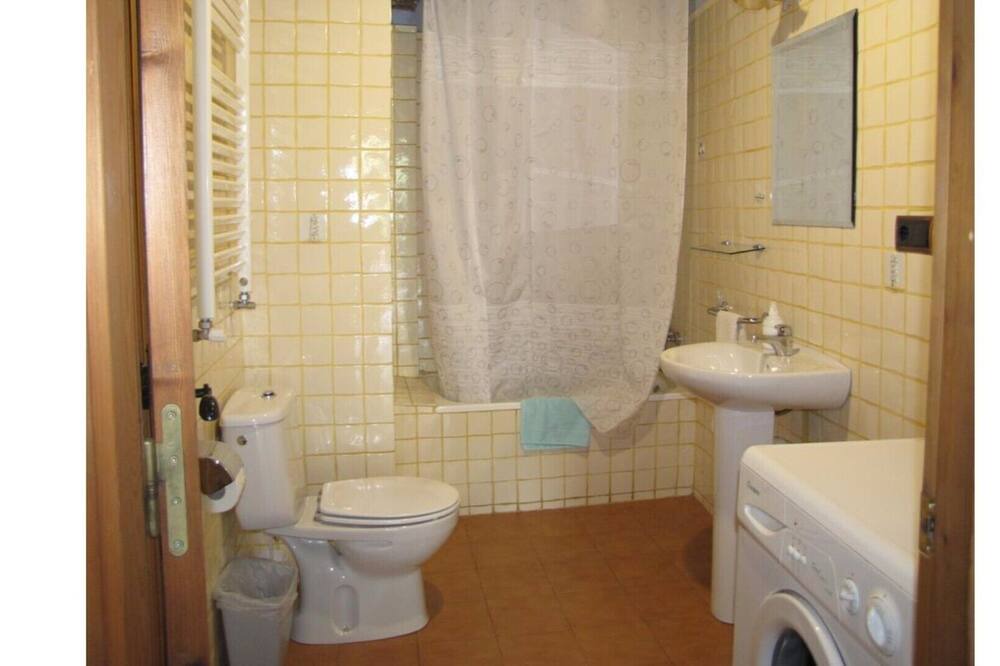 Photo of Bathroom in Fornells de la Muntanya