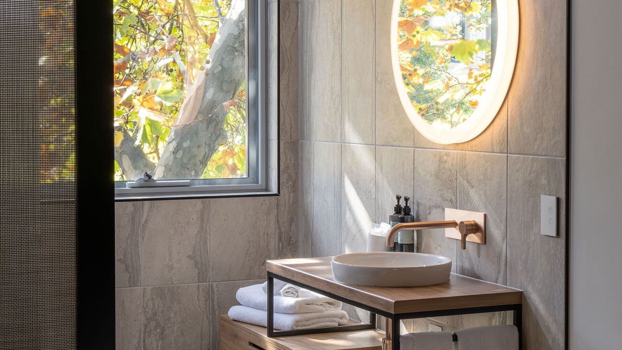 Photo of Others in Carlton South