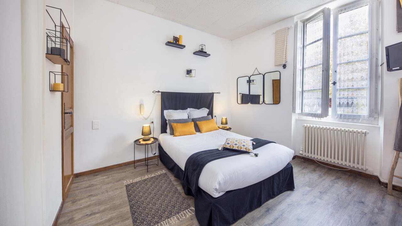 Photo of Bedroom in Grignan