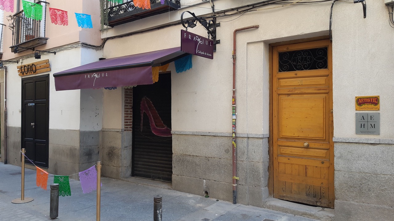 Photo of Outdoor in Literary Quarter