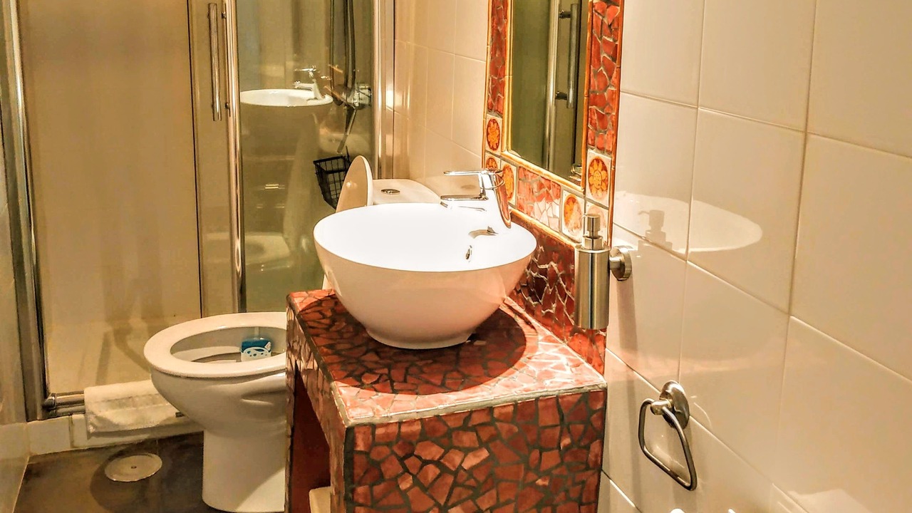 Photo of Bathroom in Literary Quarter