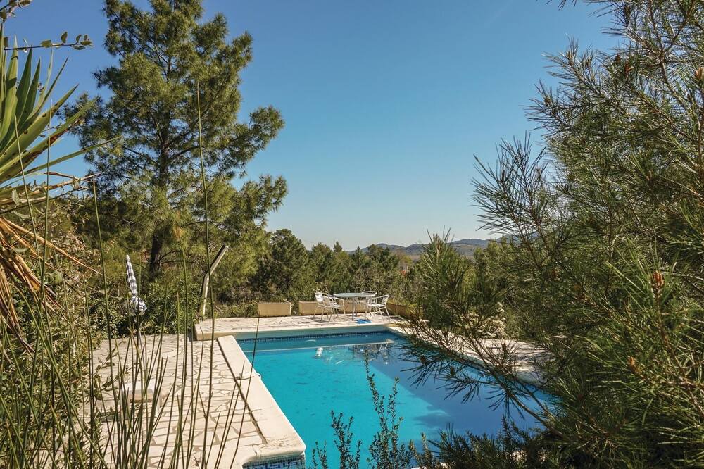 Photo of Outdoor in Prades-sur-Vernazobre