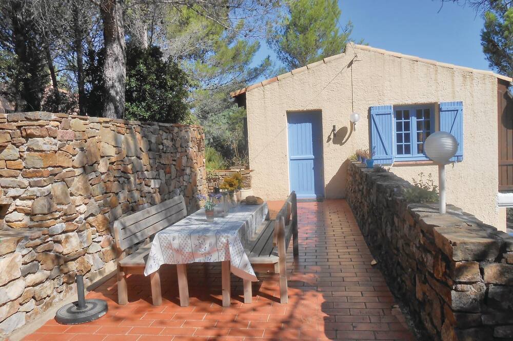 Photo of Patio Balcony in Prades-sur-Vernazobre