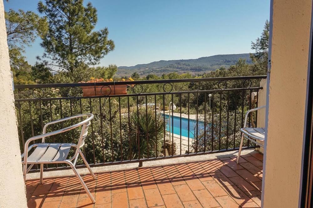 Photo of Patio Balcony in Prades-sur-Vernazobre