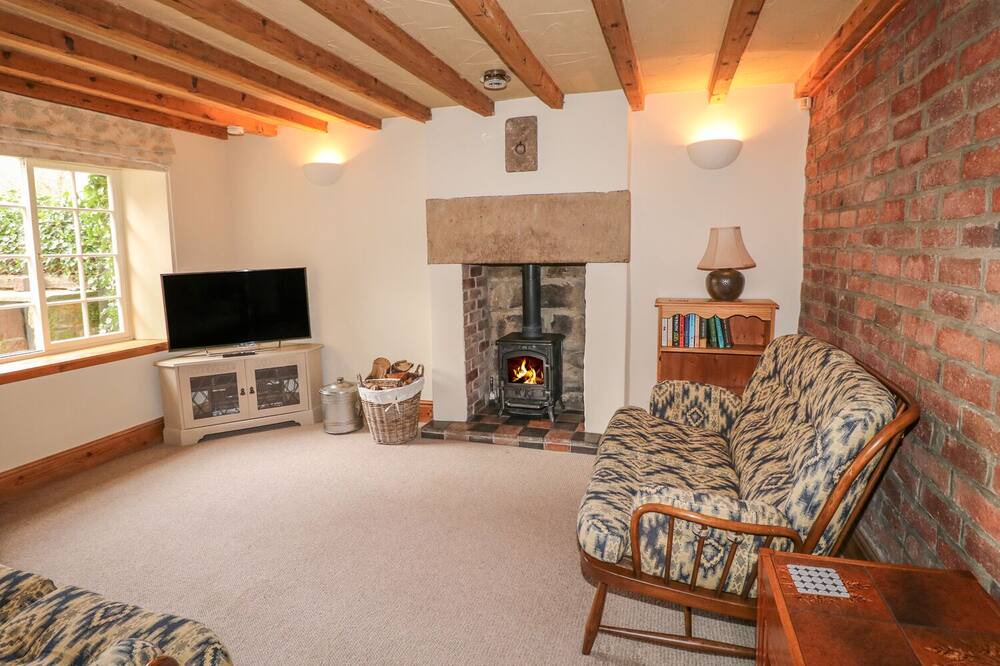 Photo of Livingroom in Belper