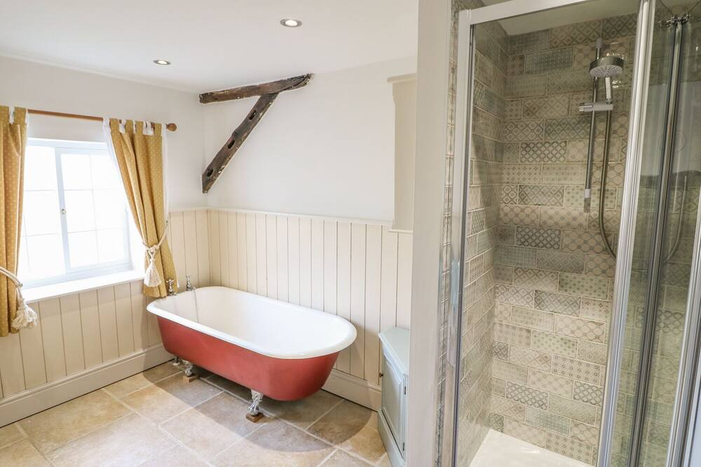 Photo of Bathroom in Belper