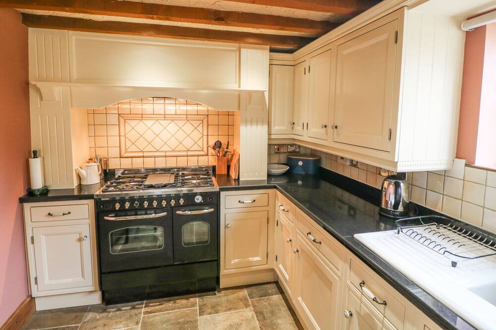 Photo of Kitchen in Belper