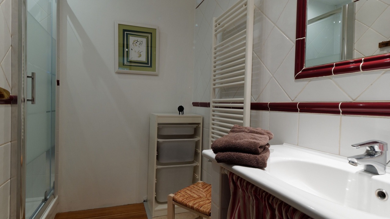 Photo of Bathroom in Lavannes