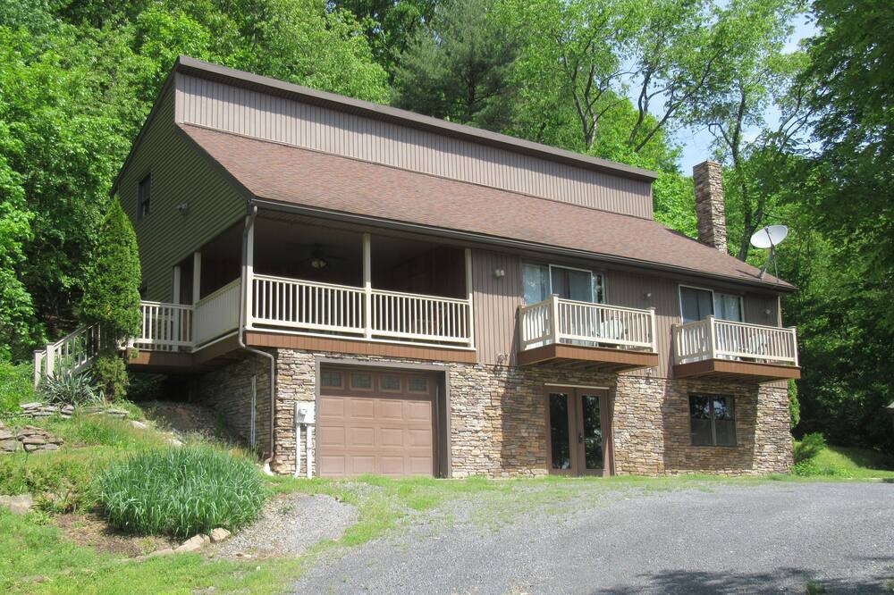 Photo of Outdoor in Spring Mills