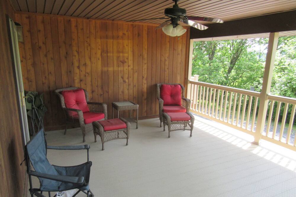 Photo of Patio Balcony in Spring Mills