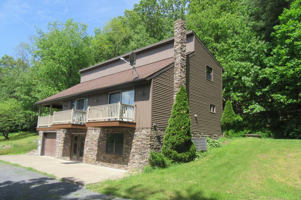 Photo of Outdoor in Spring Mills