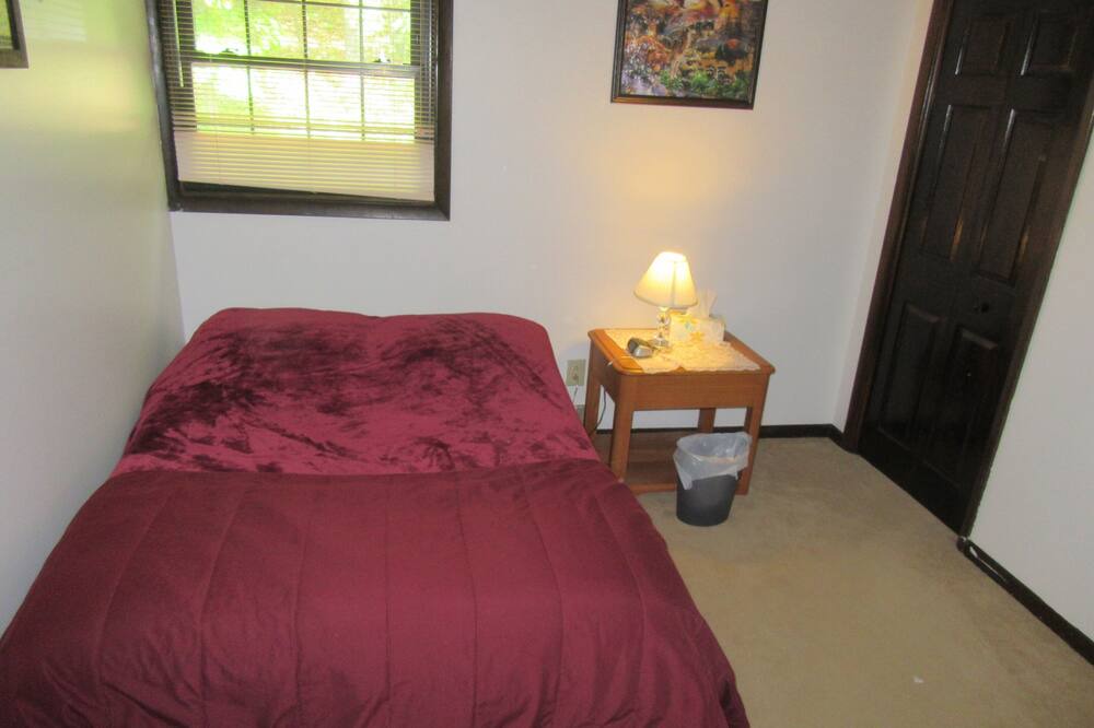Photo of Bedroom in Spring Mills