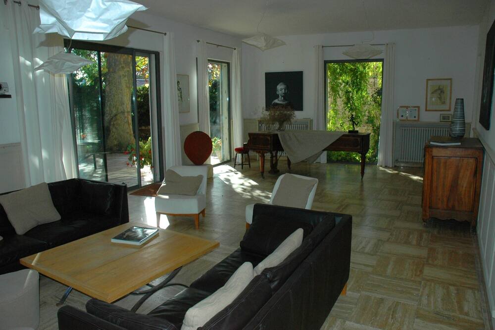 Photo of Livingroom in Mudaison