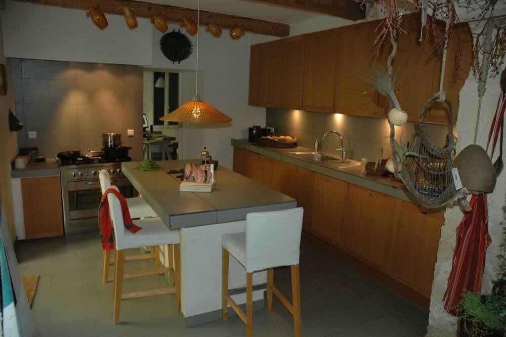 Photo of Kitchen in Mudaison