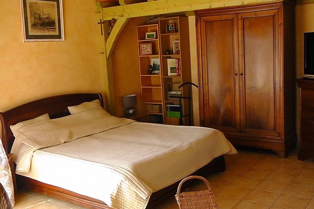 Photo of Bedroom in Agme