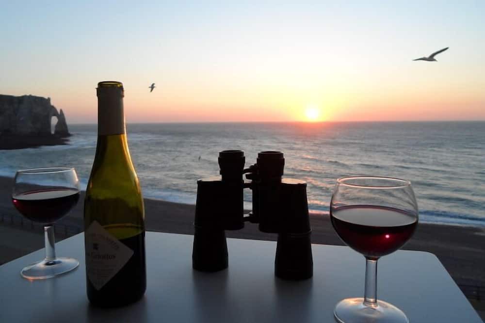 Photo of Others in Etretat