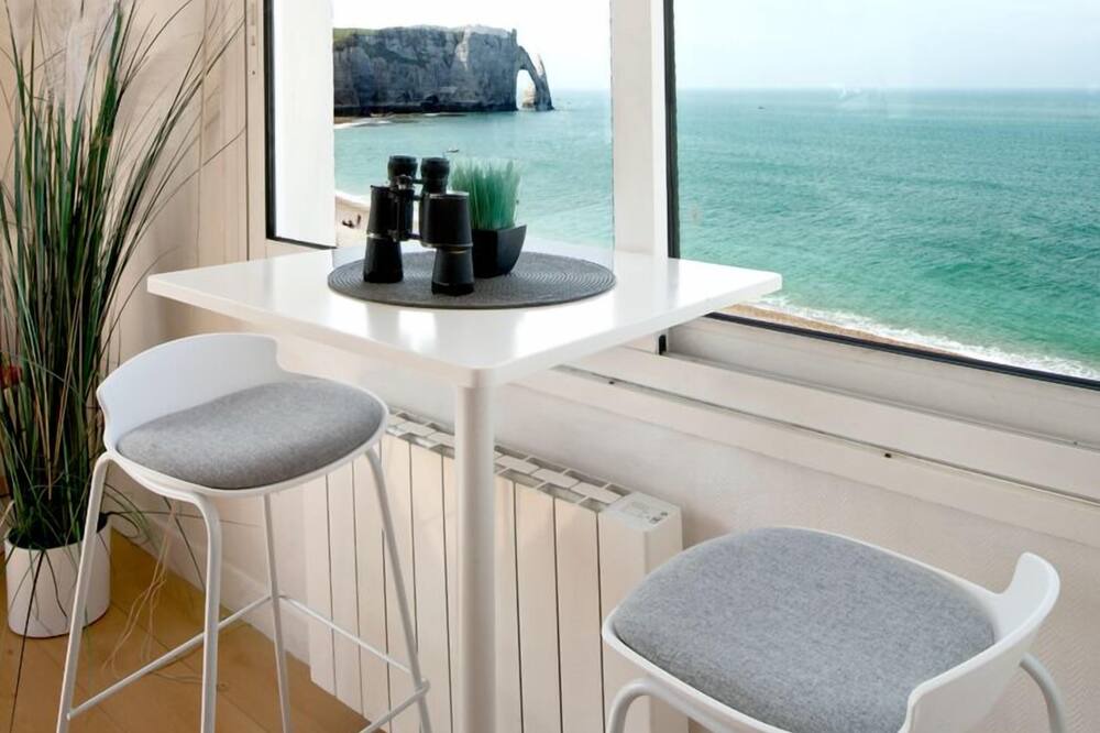 Photo of Others in Etretat