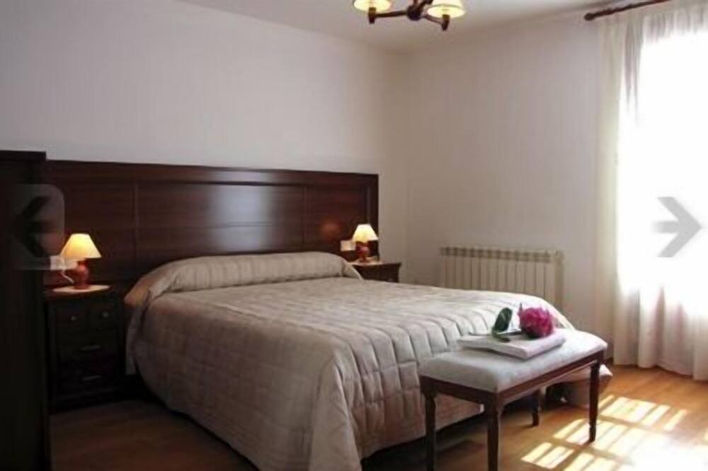 Photo of Bedroom in Errazu
