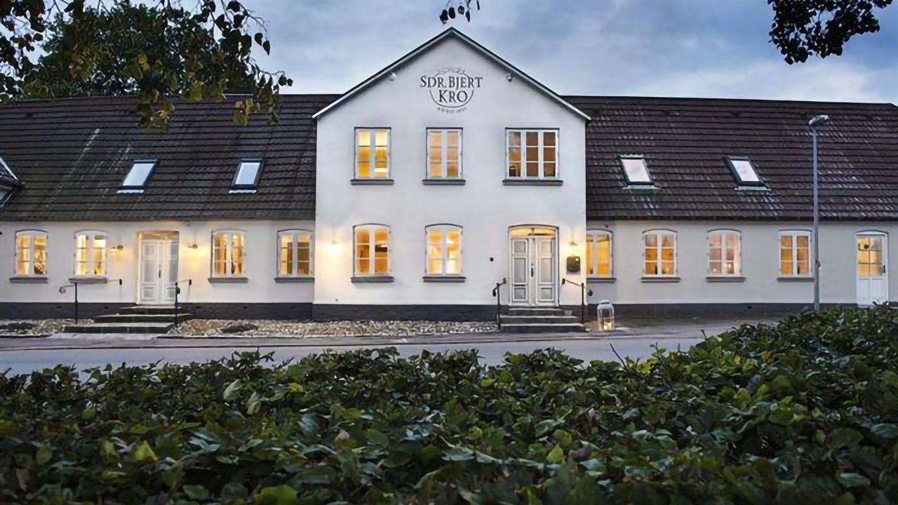 Photo of Buildings in Bjert