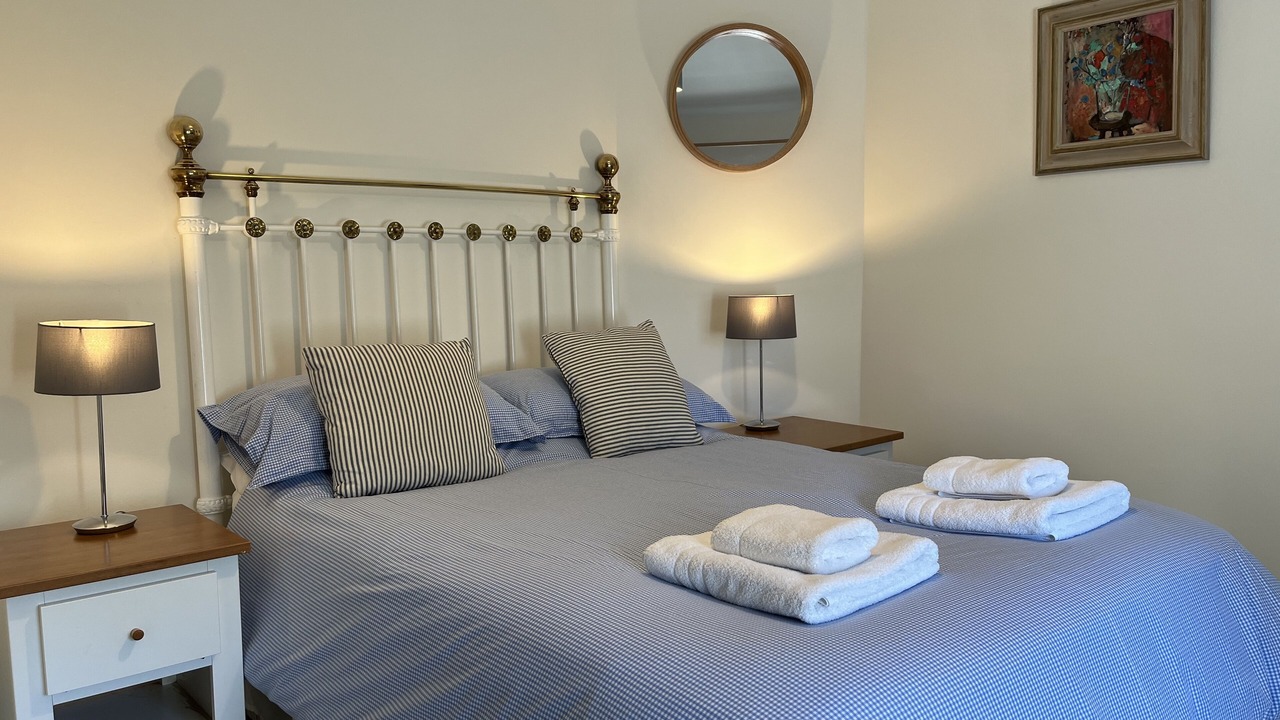 Photo of Bedroom in Trenwheal