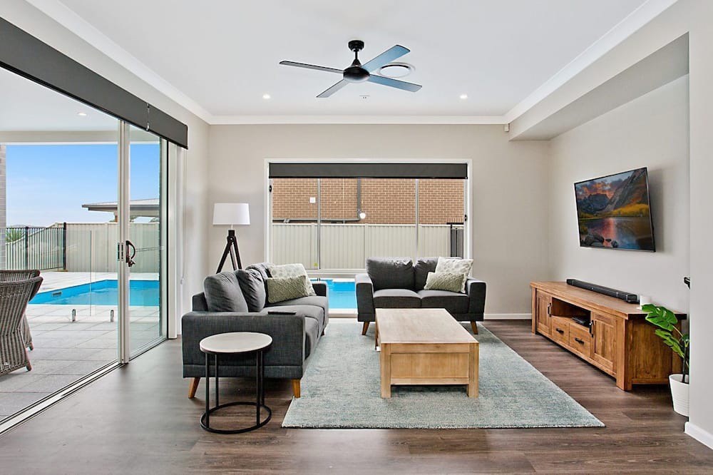 Photo of Livingroom in Bilambil Heights