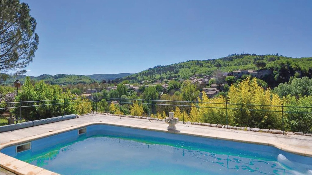 Photo of Outdoor in Cereste