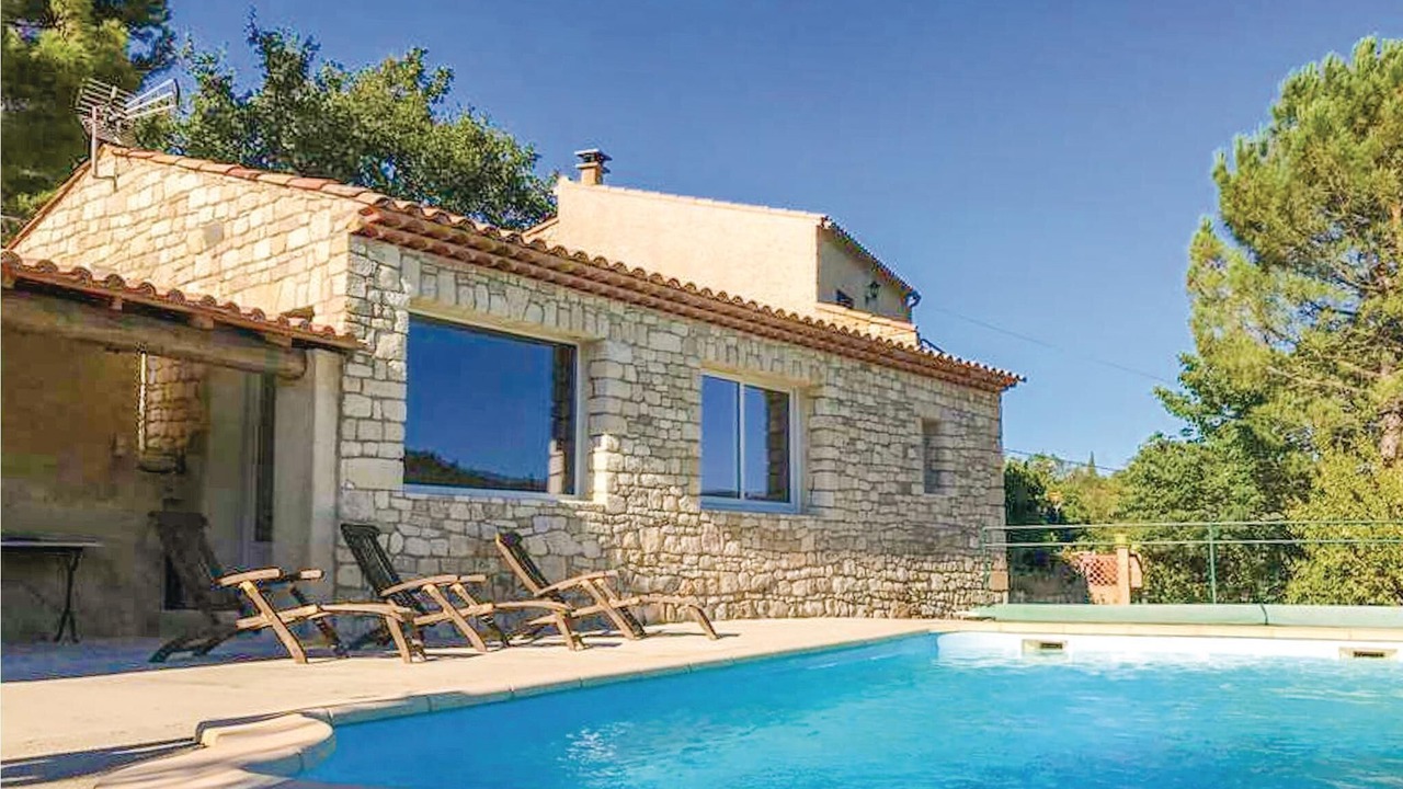 Photo of Outdoor in Cereste