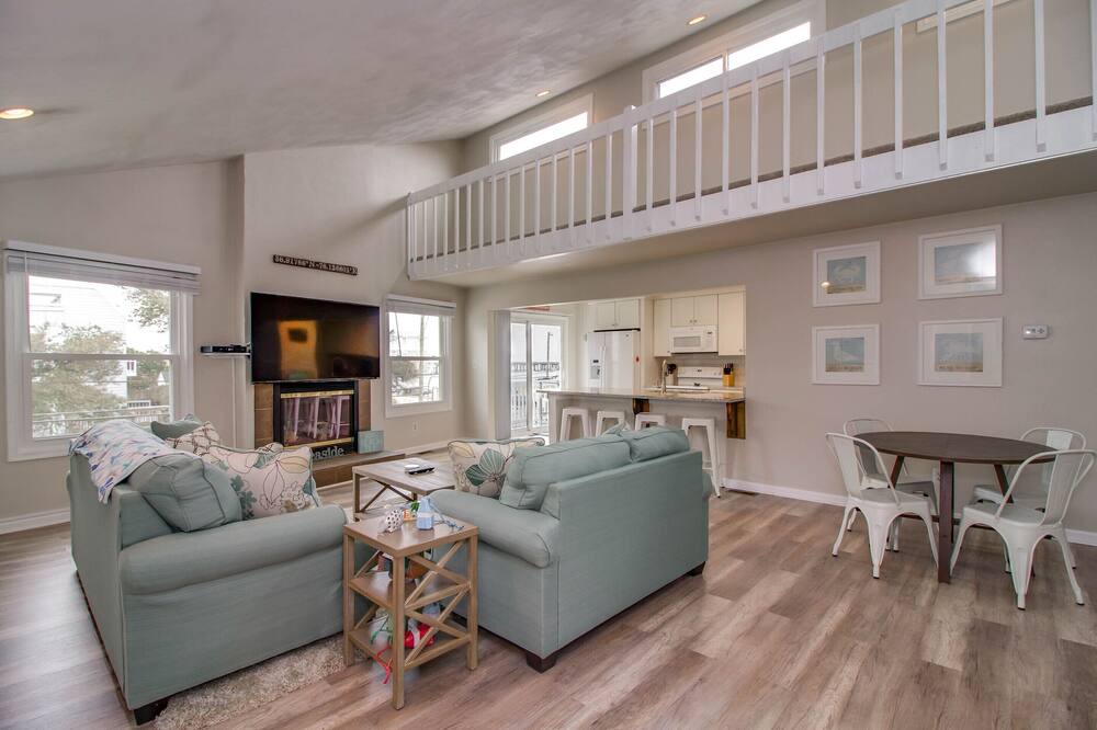 Photo of Livingroom in Chic's Beach