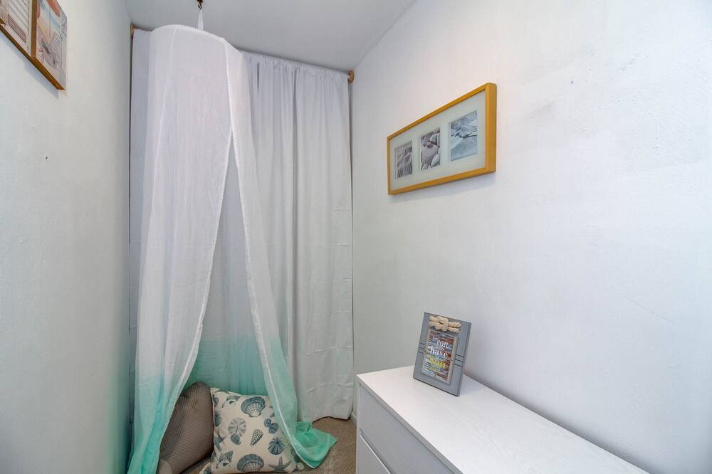 Photo of Bedroom in Chic's Beach