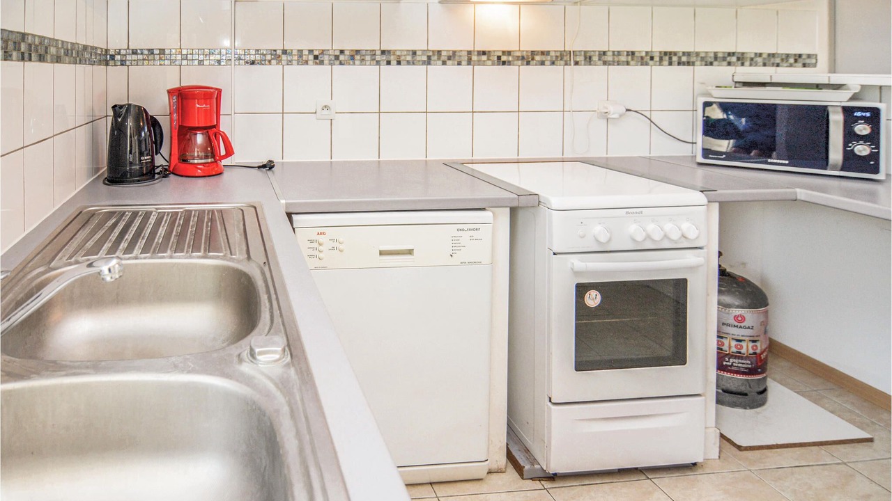 Photo of Kitchen in Le Sambuc