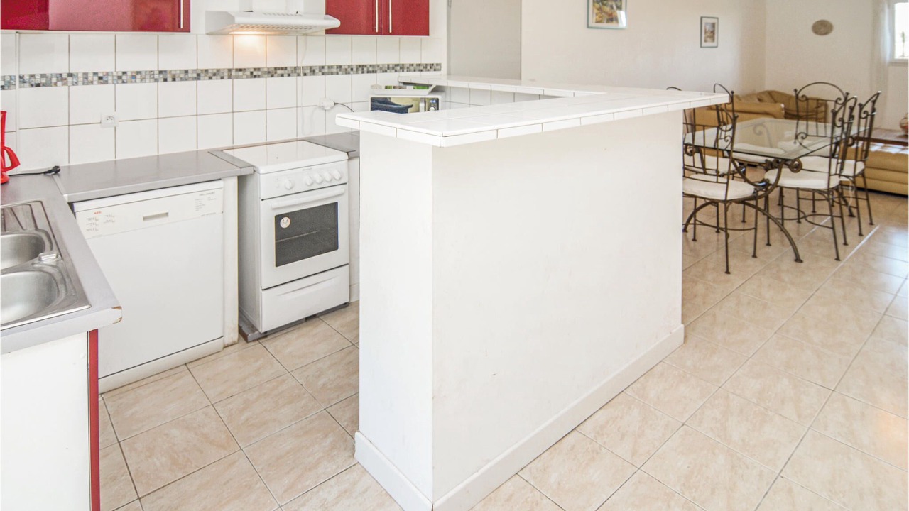 Photo of Kitchen in Le Sambuc