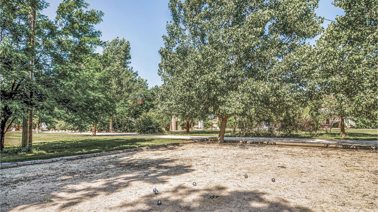 Photo of Outdoor in Le Sambuc