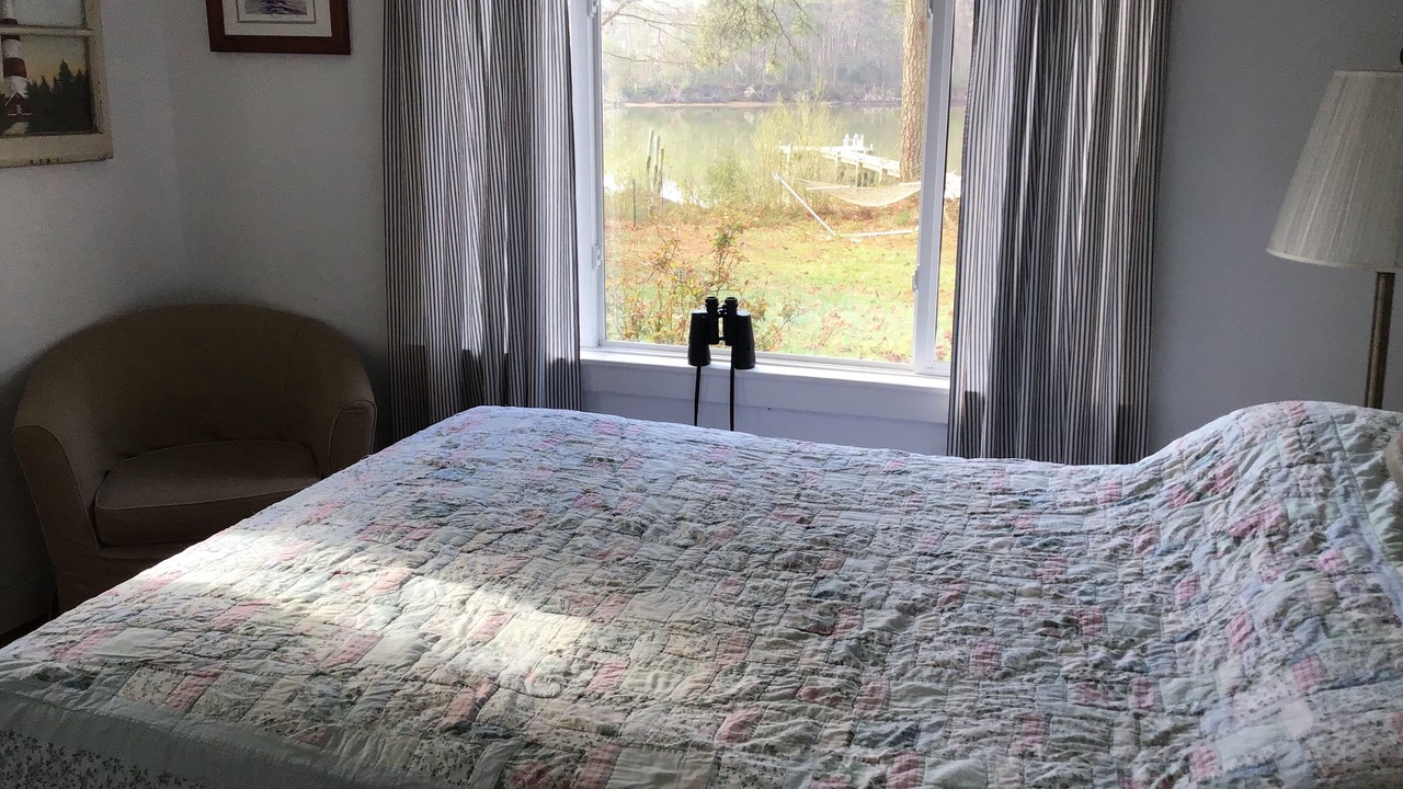 Photo of Bedroom in Kinsale