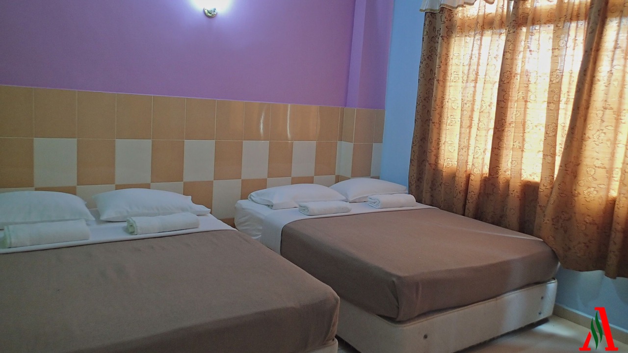 Photo of Bedroom in Tok Ebot