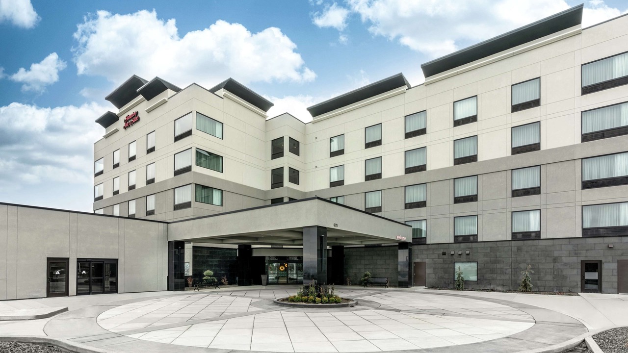 Photo of Outdoor in Cliff - Cannon