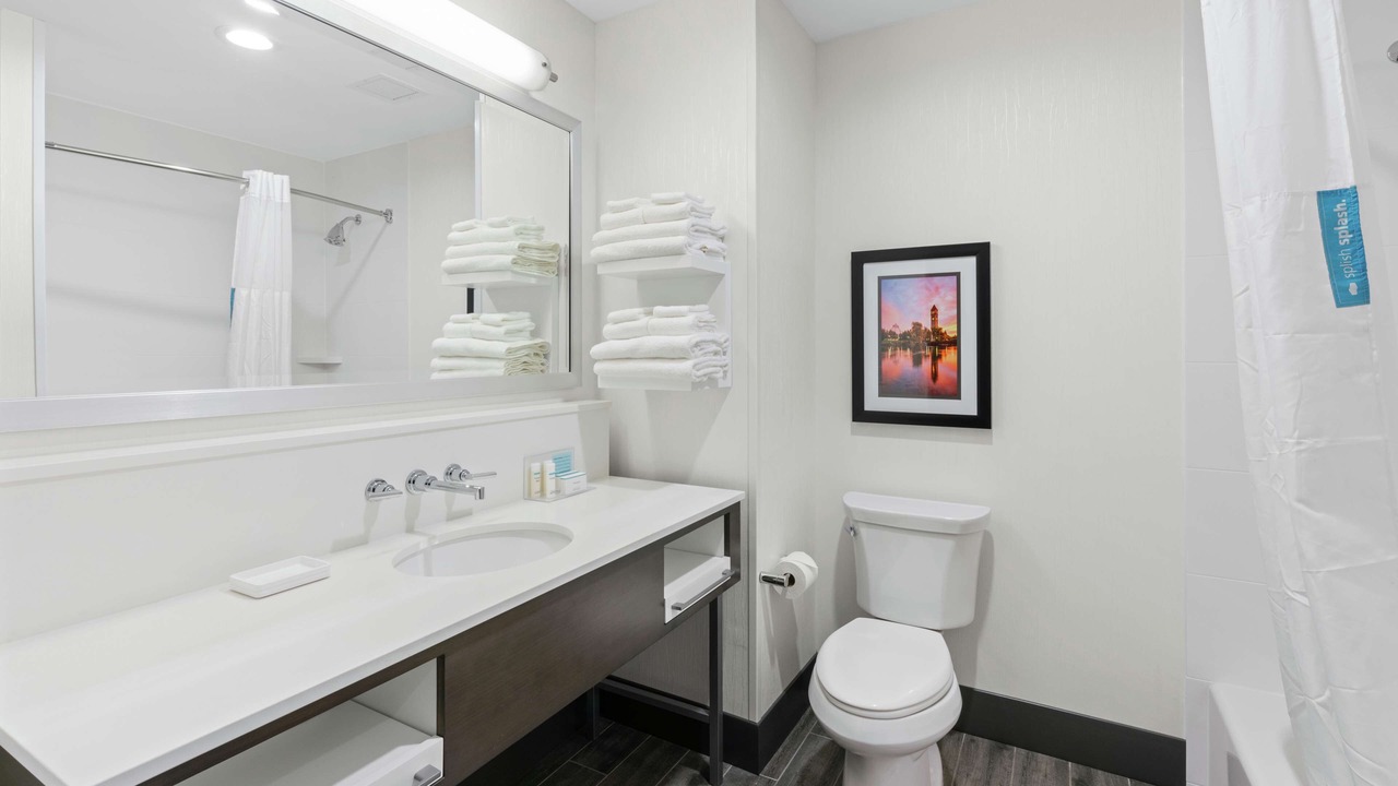 Photo of Others in Cliff - Cannon