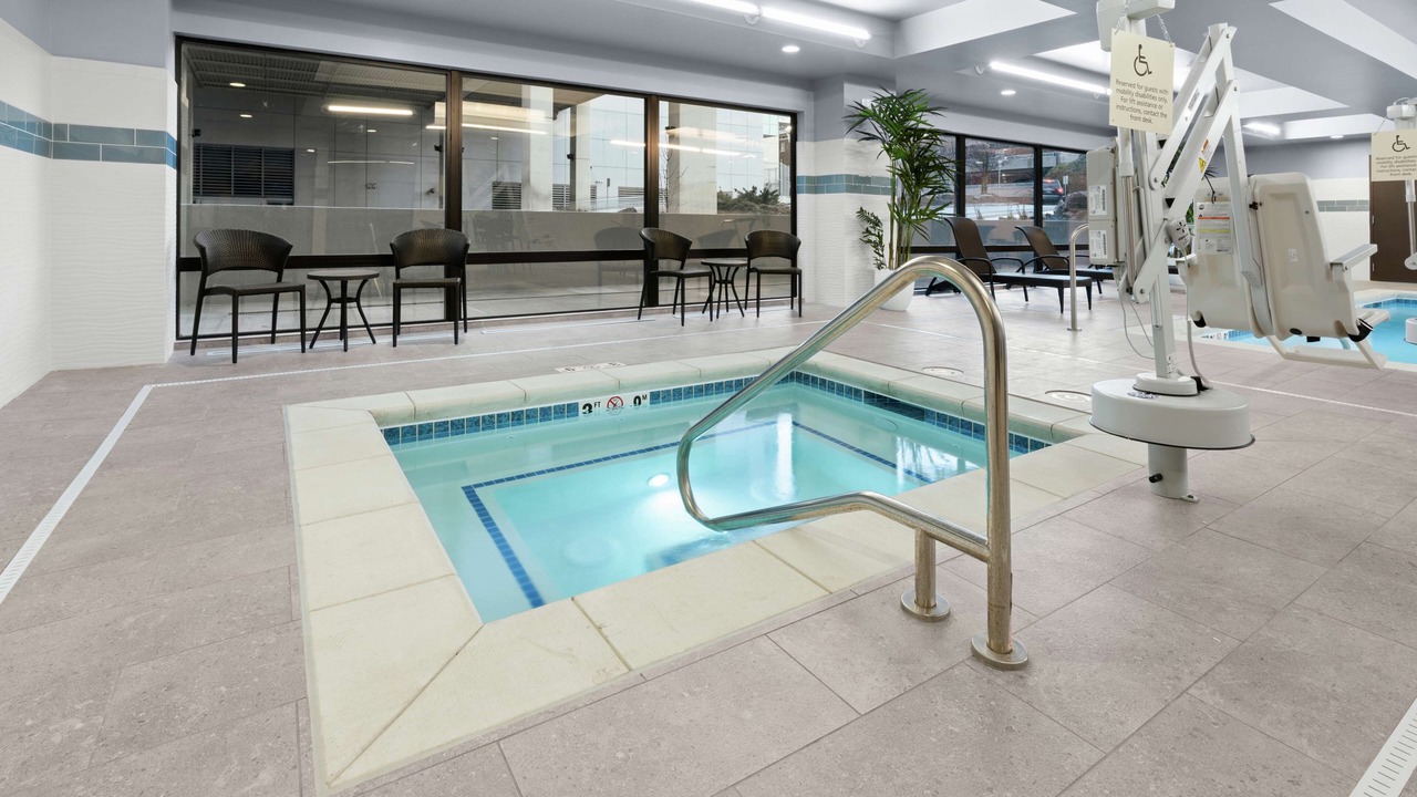 Photo of Others in Cliff - Cannon