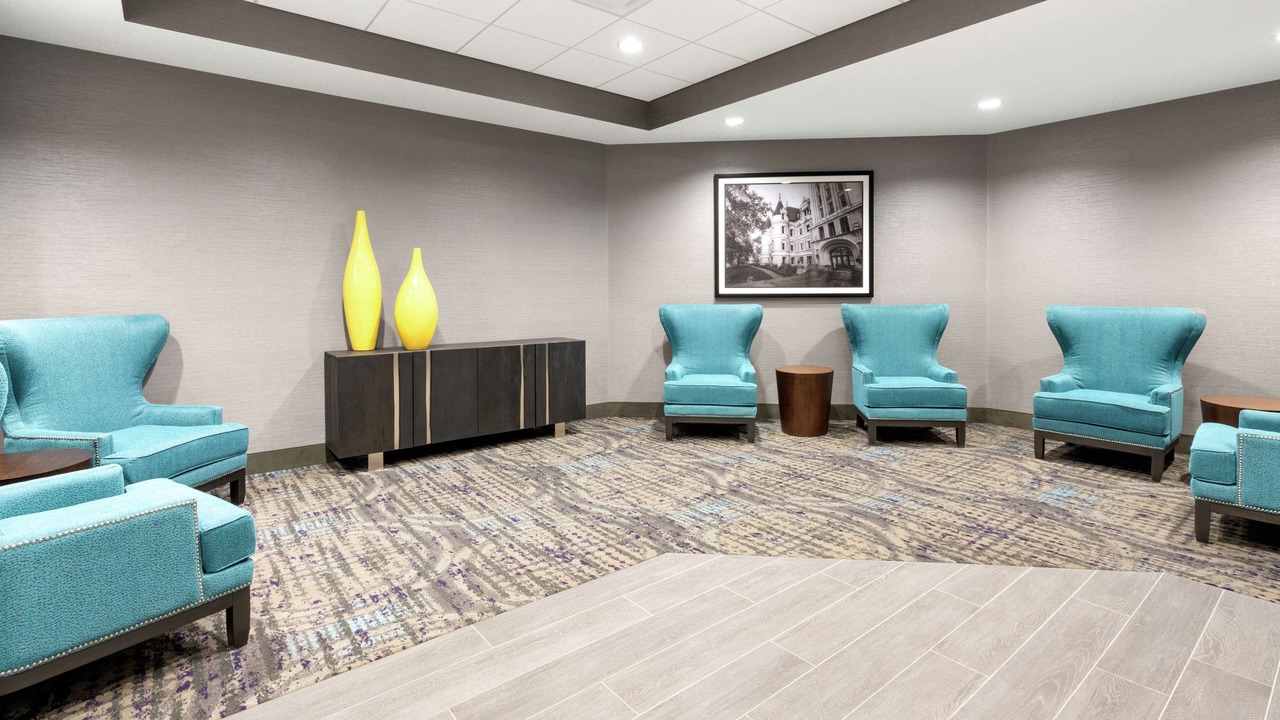 Photo of Others in Cliff - Cannon