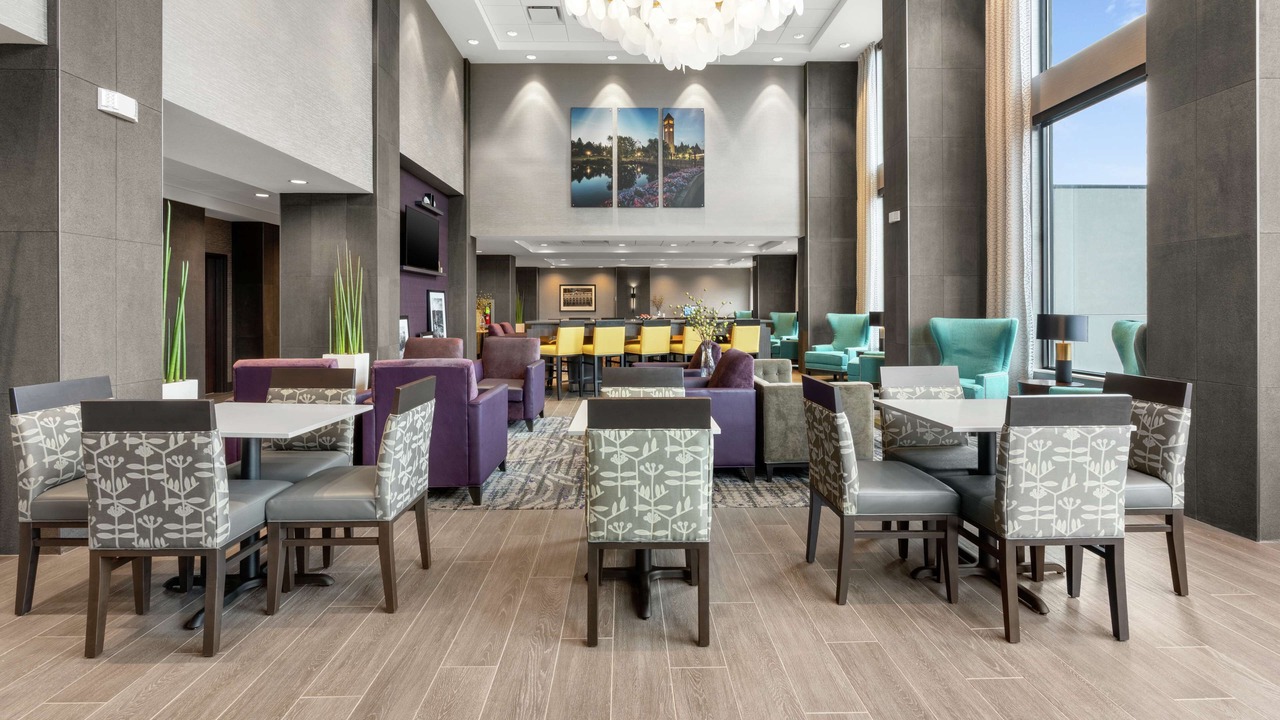 Photo of Others in Cliff - Cannon