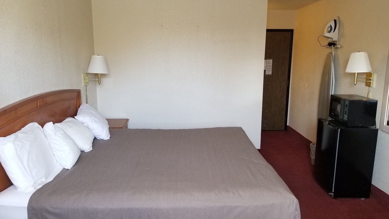 Photo of Bedroom in Leavenworth