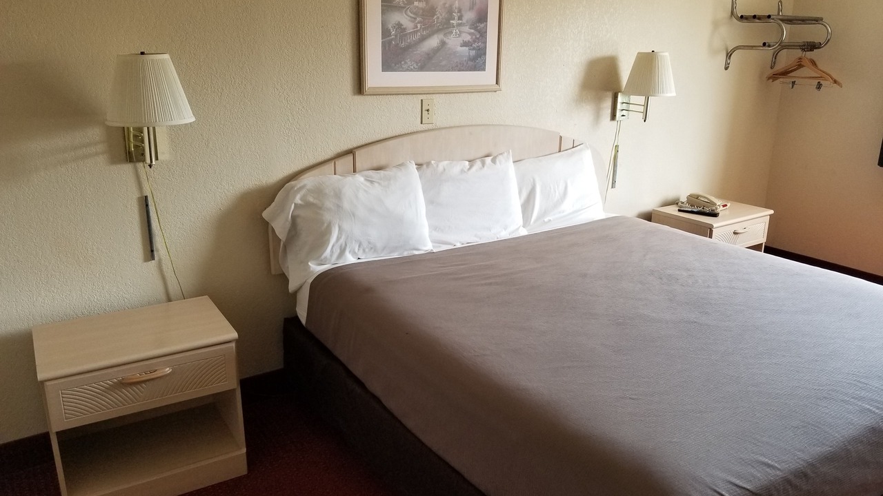 Photo of Bedroom in Leavenworth
