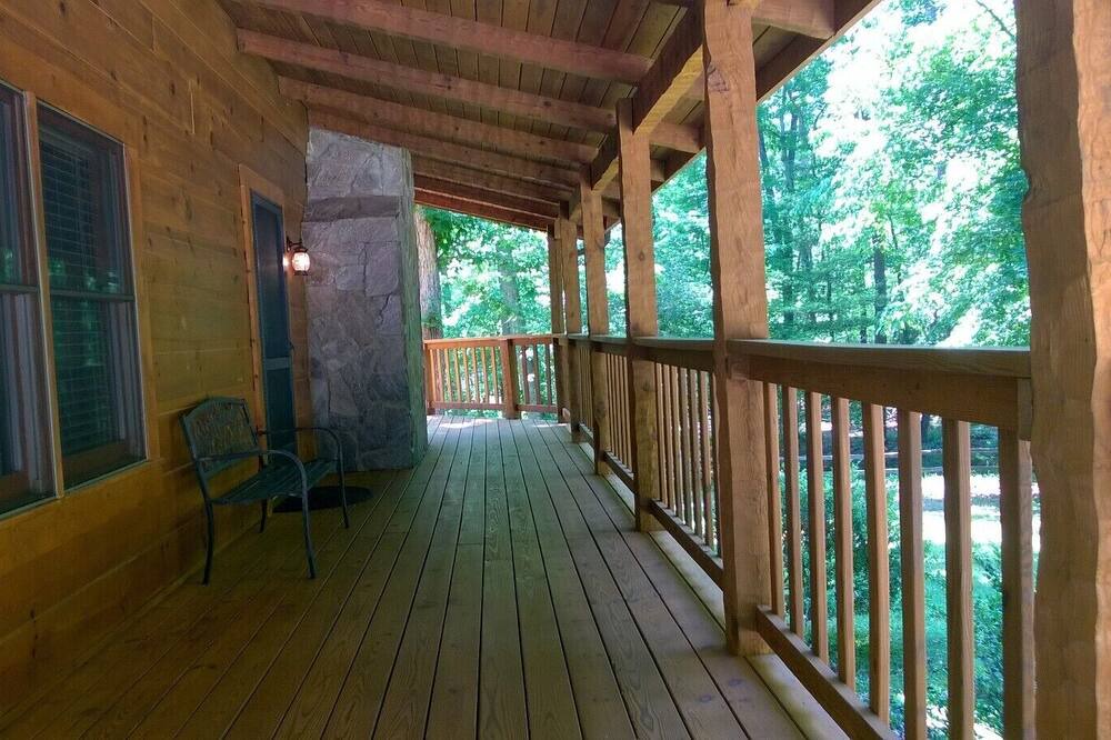Photo of Outdoor in Clarksville
