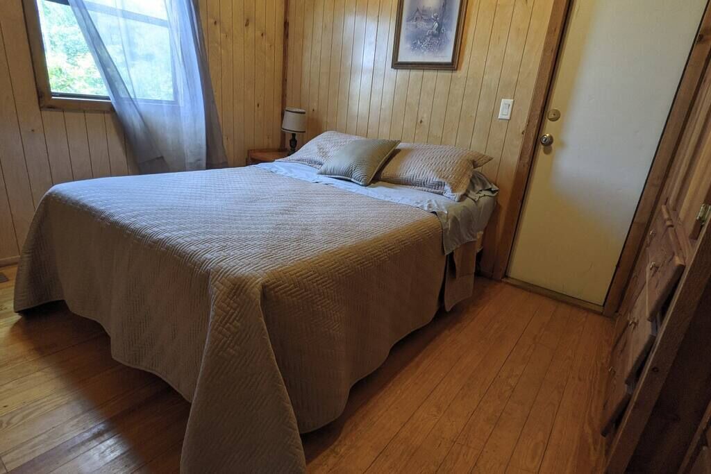 Photo of Others in Helmsburg