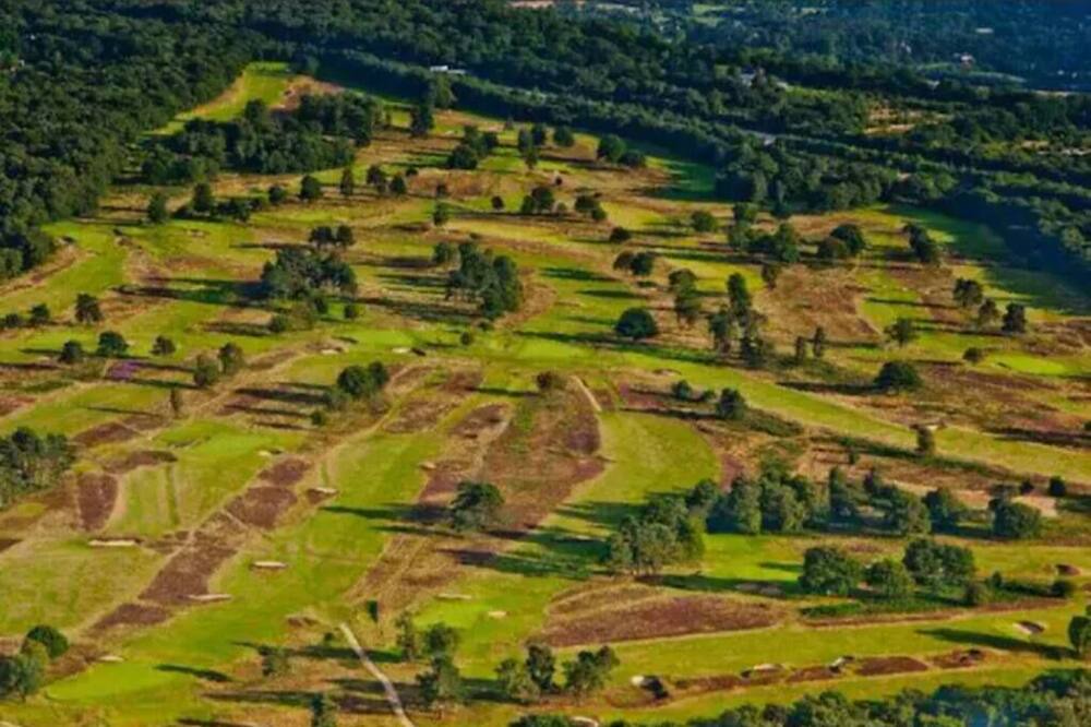 Photo of Outdoor in Redhill