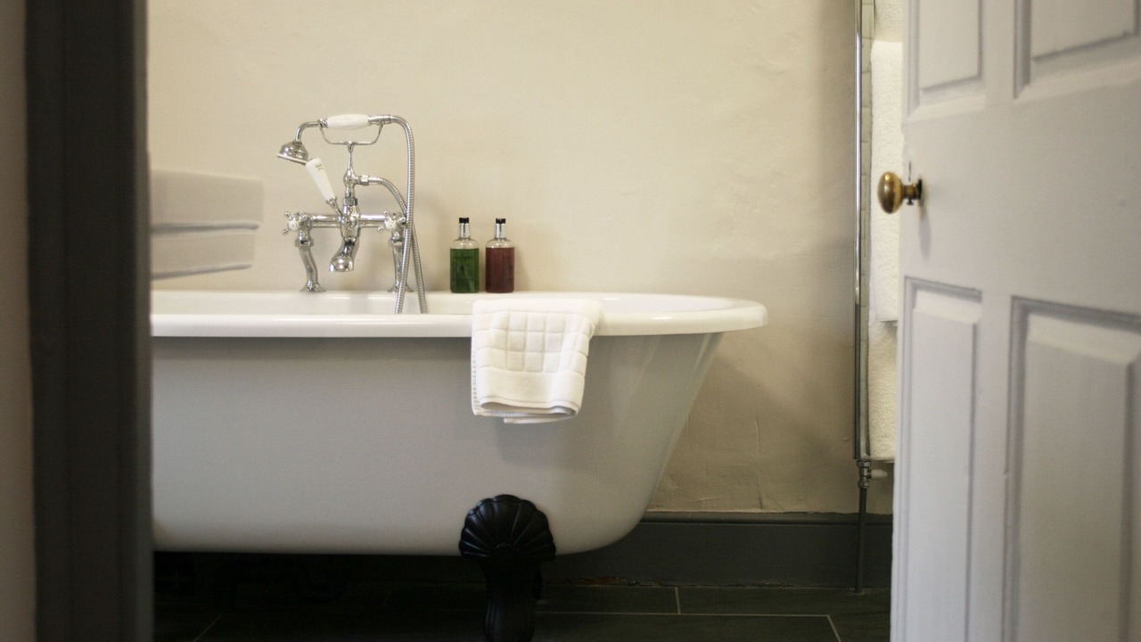 Photo of Bathroom in Croscombe