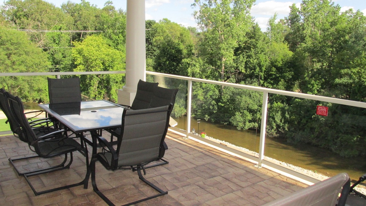 Photo of Patio Balcony in Gladwin