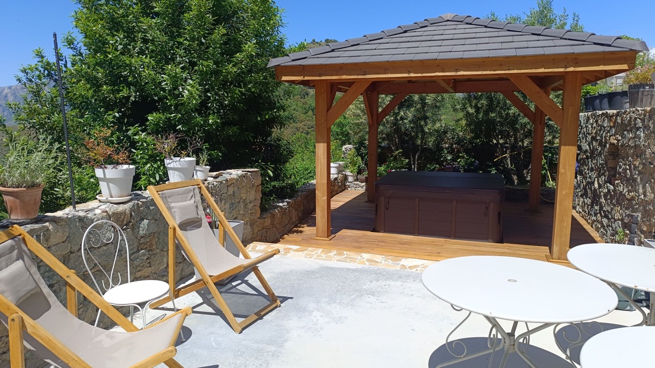 Photo of Outdoor in Santa-Lucia-di-Mercurio